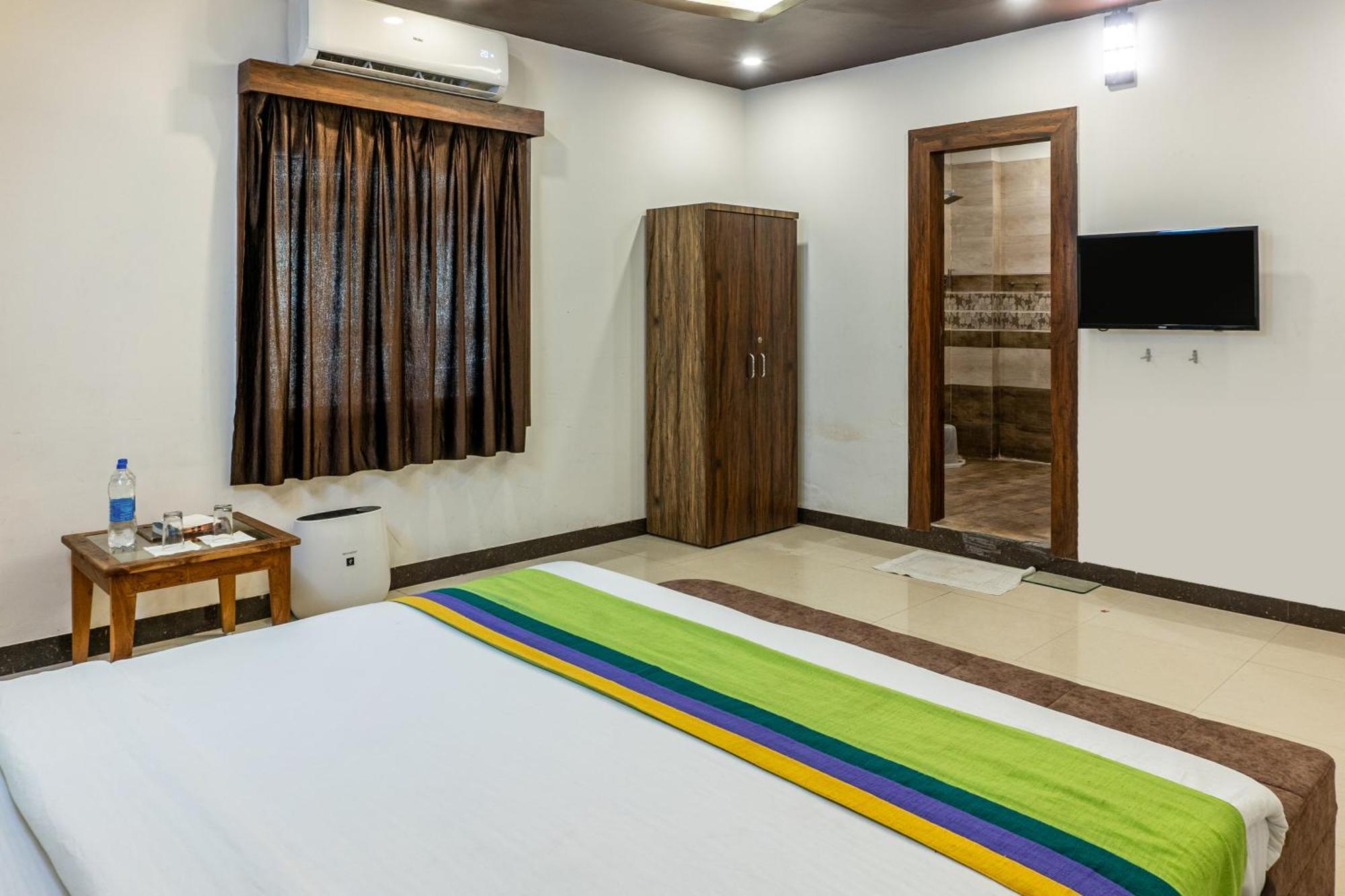 Hotel Treebo Spirit Residency 3*